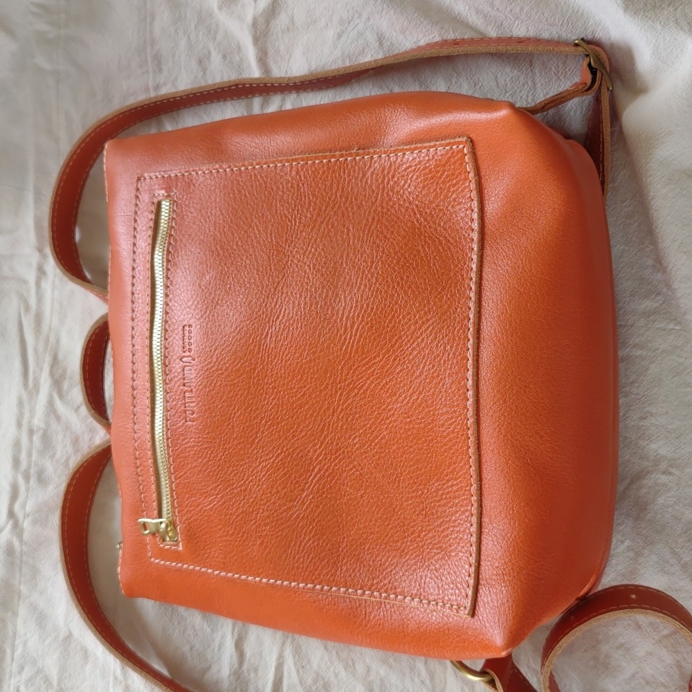 Portland Leather goods Tote backpack in Satsuma